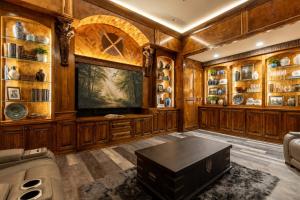 Bear Necessities Lodge Luxury 16,000 Sq Ft Mountain Estate with Indoor Pool