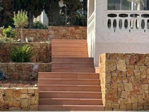 Villa en Denia con Wi-Fi, aire acondicionado, piscina privada y parking - ES-373-54