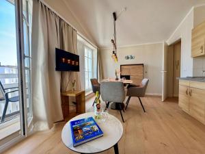 Ferienwohnung ostseenah mit Balkon und AHOI-Rabatt