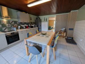 Gîte champêtre, animaux OK, verdoyant - FR-1-583-521