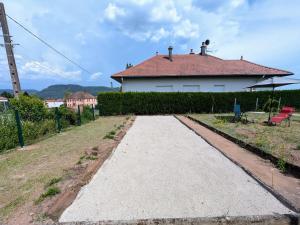 Gîte champêtre, animaux OK, verdoyant - FR-1-583-521