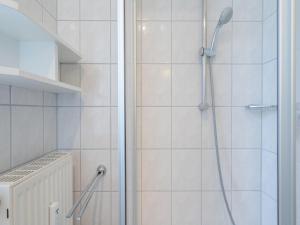 Ostseeurlaub für 2 - Ferienwohnung in Sellin mit Balkon
