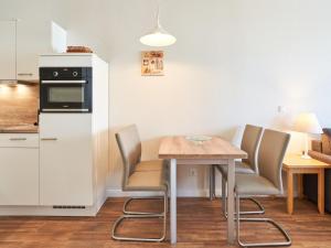 Ferienwohnung strandnah in Sellin mit Balkon und WLAN
