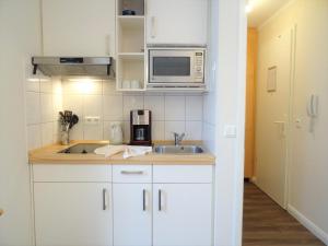 Ferienwohnung für Zwei in Sellin mit Balkon und WLAN