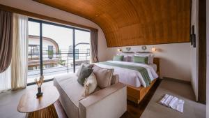 K Club Cemagi Villa 3