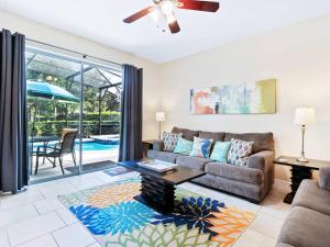 Large 5BR with Private Pool at Solterra Resort