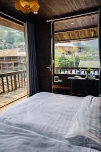 Ơ MÂY ZING Homestay