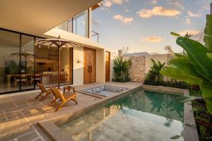 Nimizz - Arcadia 10 - 3BR Modern Mediterranean Private Pool Villa with Rice Field Views near Kedungu
