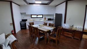 Spacious 2-Bedroom Home near Osan Air Base & Sinjang Shopping Mall