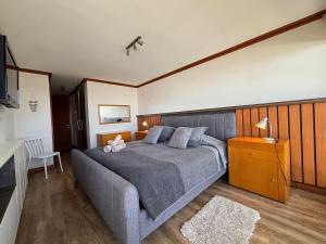 Austral-Home Spacious with an exceptional sea view