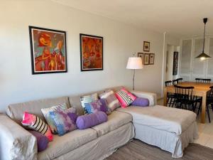 Austral-Home Spectacular with full ocean views