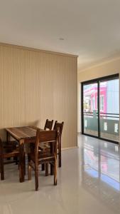 Lnha homestay