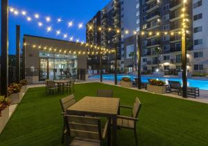 ELIM Luxury Stay Apartment Energy Corridor-Katy