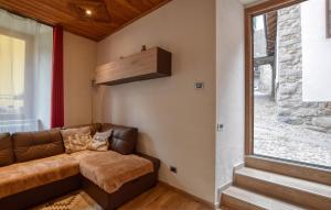 Awesome Apartment In Edolo With Wifi