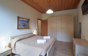 Awesome Apartment In Edolo With Wifi