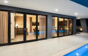 Gorgeous Home In Zaton