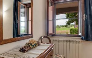 Pet Friendly Apartment In Roccastrada With Wifi