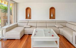 Benalmadena Pool & Garden
