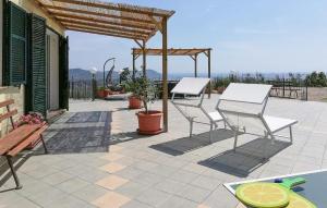 2 Bedroom Stunning Home In Imperia