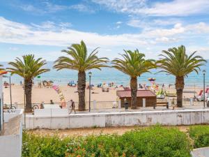 Beachfront Apartment with Sea View Balcony, Luz #2022