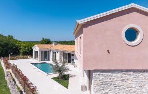 Gorgeous Home In Krnica