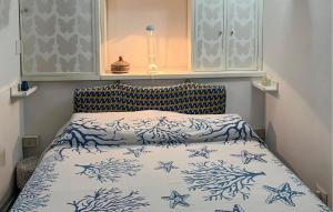 1 Bedroom Gorgeous Apartment In Siracusa