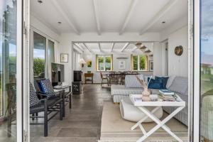 Lovely Cottage With Amazing Sea View