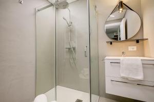 Studio La Finestra Sulle Piste with Balcony and Garage - Happy Rentals