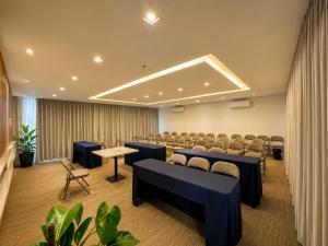Arterra Hotel and Resort