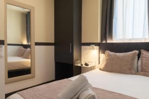 May Ramblas Hotel