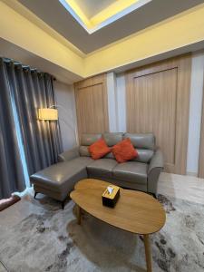 Apartment Podomoro Tower Empire 3BR New Renovated Direct Mall