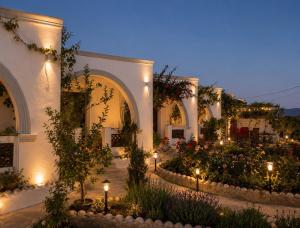 Mihalis Studios