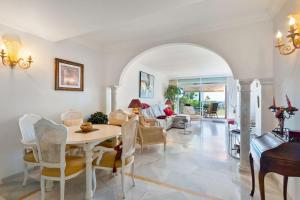 Magna apartment near Puerto Banus