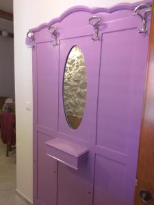 Violet Palace Apartment