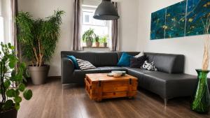 Moderne Ferienwohnung mit Garten und Carport, Nähe Salzburg