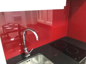 Smart-Tech Plaza Apartment