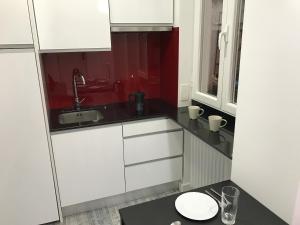 Smart-Tech Plaza Apartment