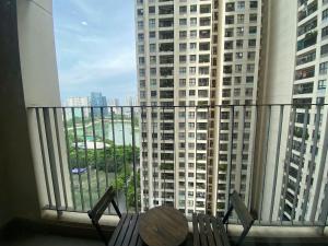 Luxury Vinhomes DCapitale service apartment Hanoi - Martin Homes