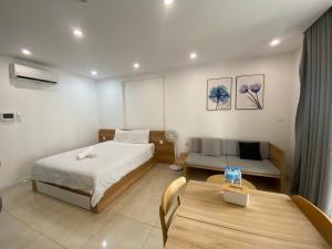 Luxury Vinhomes DCapitale service apartment Hanoi - Martin Homes