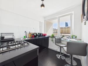 Złota Apt 76 SuperApart - Z widokiem na PKiN