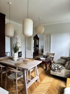 A cozy and bright home in Supilinn