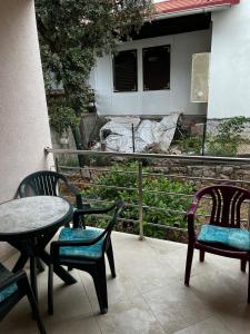 Uno Cozy Crib near Garden resort