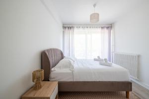 Elegant 2BDR Apt near Paris and La Defense
