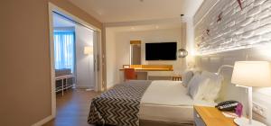Akra Kemer Resort & Spa Ultra All-inclusive