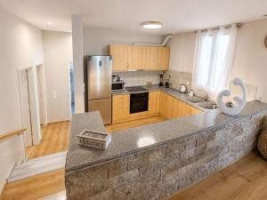 Villa Mare Lechaio - A Beachside Hideaway