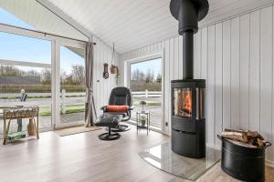 C11673-Hemmet-Horsfold-22