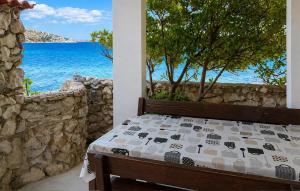 1 Bedroom Beach Front Apartment In Smokvica