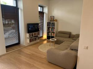 KlimasHouse - Bright City Loft