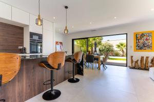 Villa Camarines new villa pool walk to beach