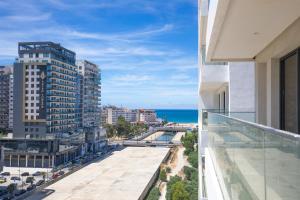 Triple Towers - Premium High-Rise - Balcony with Sea View - Close to TGV Train Station & Mall
